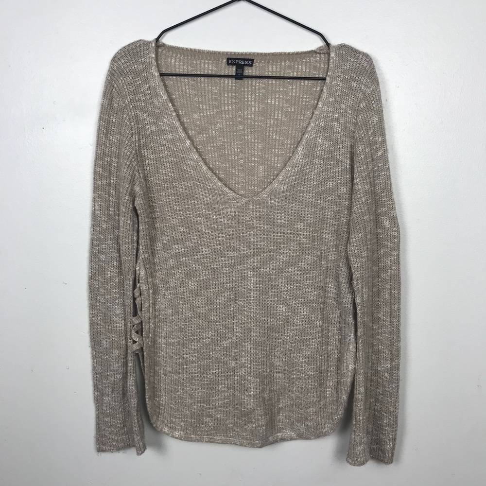 Express | v neck sweater